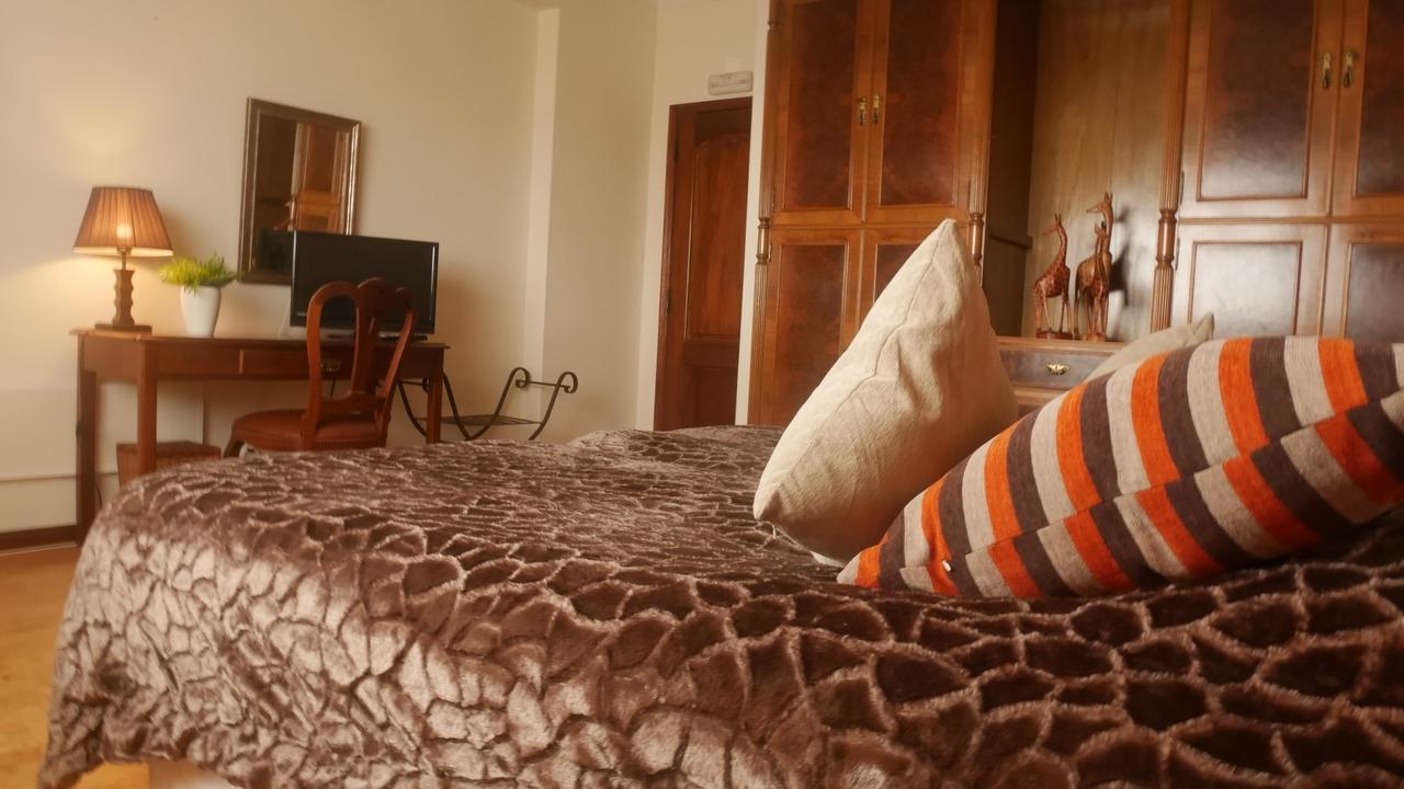 Casa Deixa-O-Resto Guesthouse Santo Andre Ngoại thất bức ảnh
