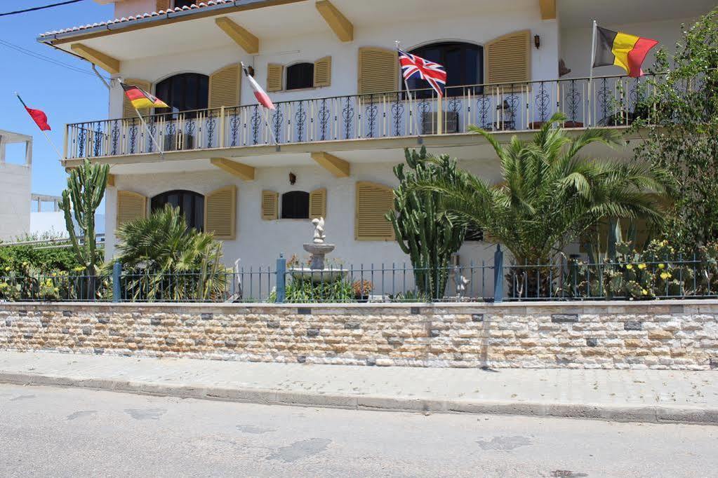 Casa Deixa-O-Resto Guesthouse Santo Andre Ngoại thất bức ảnh